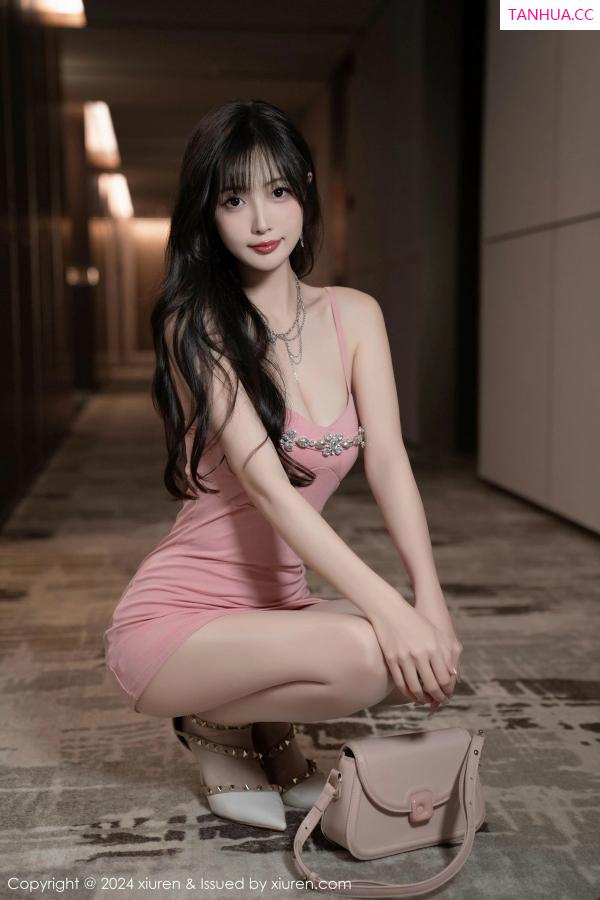 林星阑  [XiuRen]高清写真图 2024.11.01 No.9380 林星阑 丝袜美腿第26张图片
